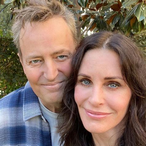 did matthew perry and courteney cox date